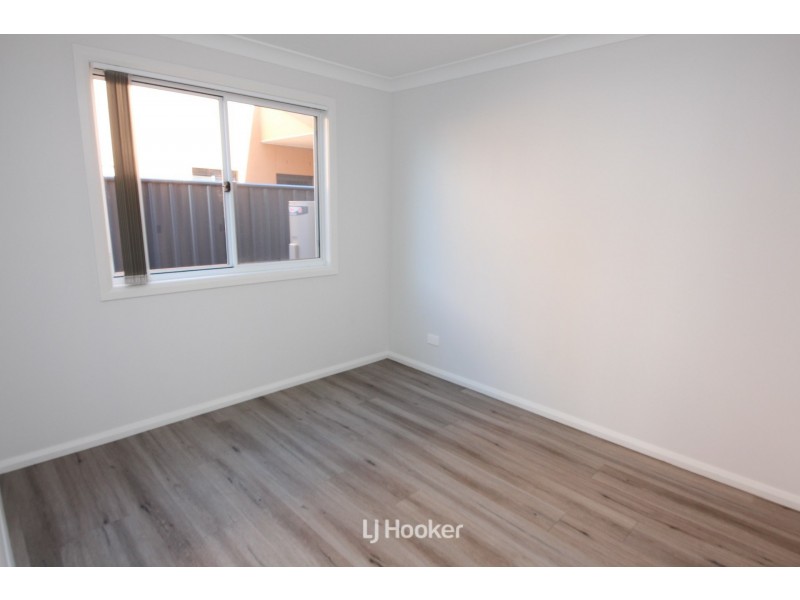 24 Emerald Drive, Diamond Beach NSW 2430