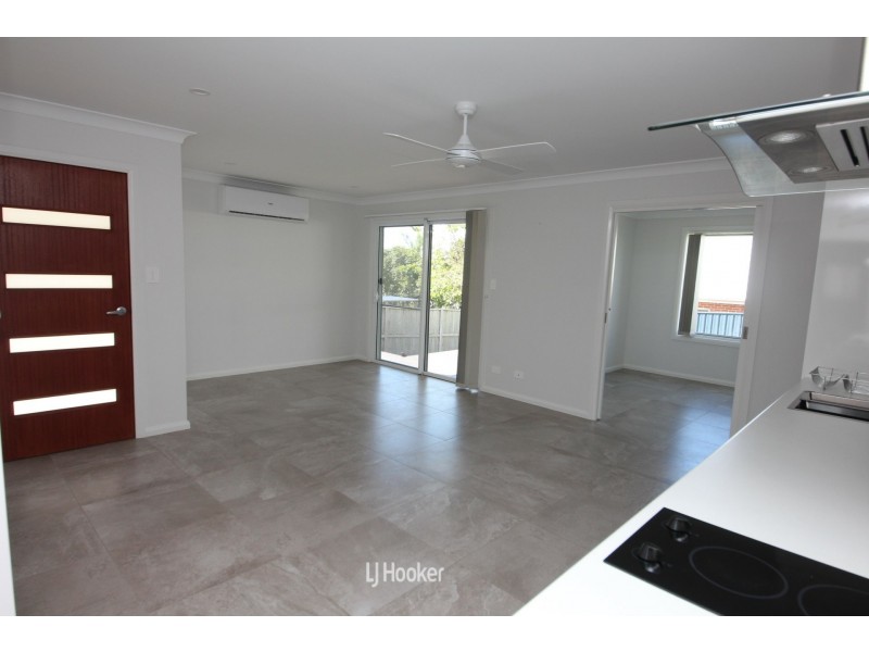 24 Emerald Drive, Diamond Beach NSW 2430