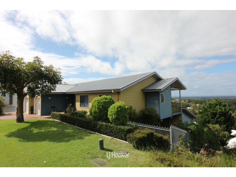 4 Augusta Point, Tallwoods Village NSW 2430
