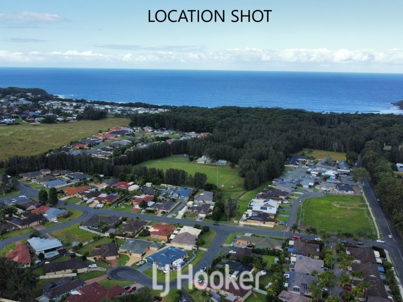 8/2 James Foster Drive, Hallidays Point NSW 2430