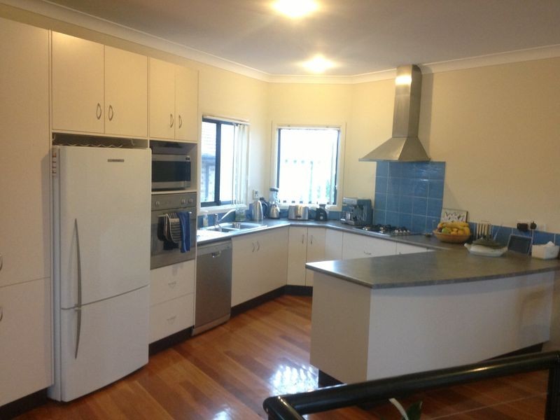 2/13 Glen Court, Hallidays Point NSW 2430