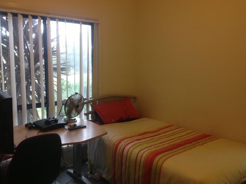 2/13 Glen Court, Hallidays Point NSW 2430
