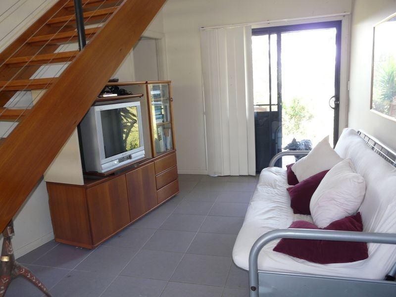 2/13 Glen Court, Hallidays Point NSW 2430