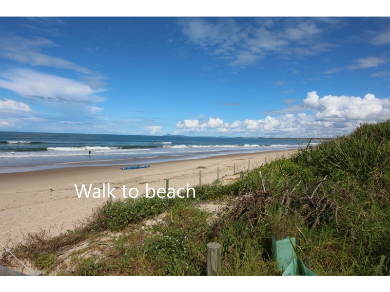 5 Marra Drive, Old Bar NSW 2430