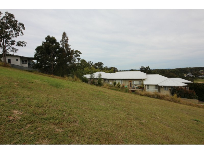 25 Hilltop Parkway, Tallwoods Village NSW 2430