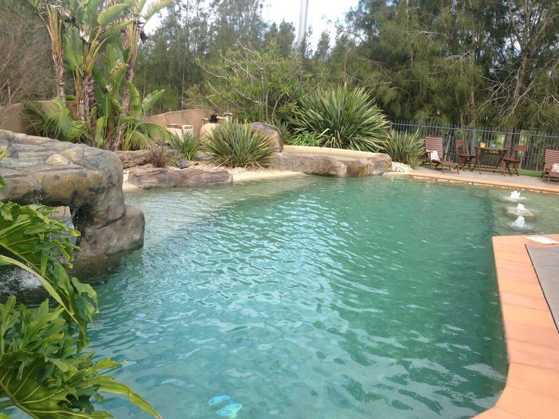 27 James Foster Drive, Hallidays Point NSW 2430