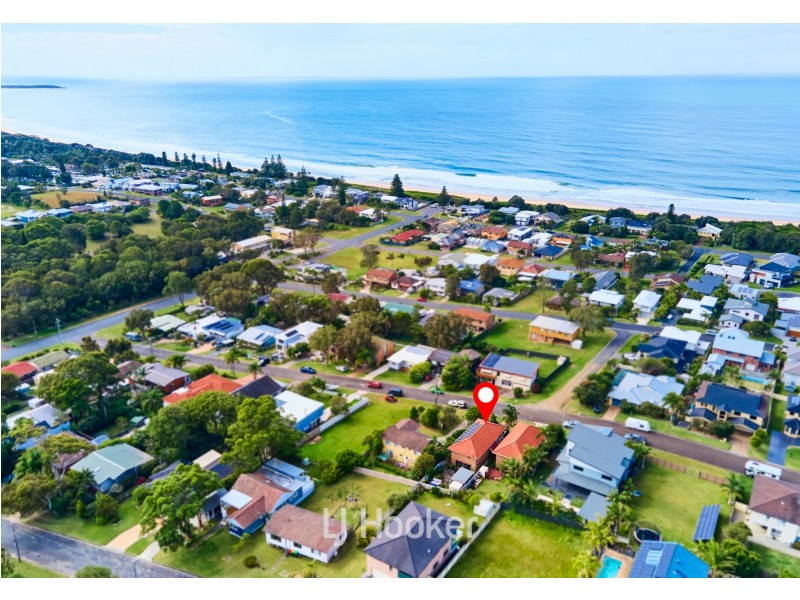 19 Escapade Avenue, Diamond Beach NSW 2430