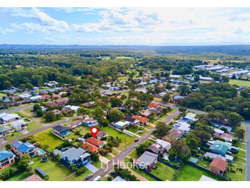 19 Escapade Avenue, Diamond Beach NSW 2430