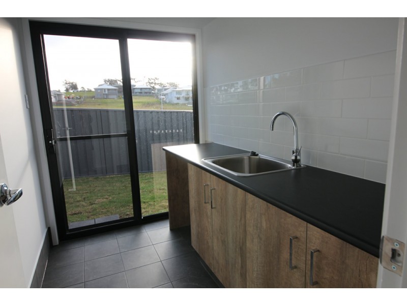 23 Edgewater Drive, Diamond Beach NSW 2430