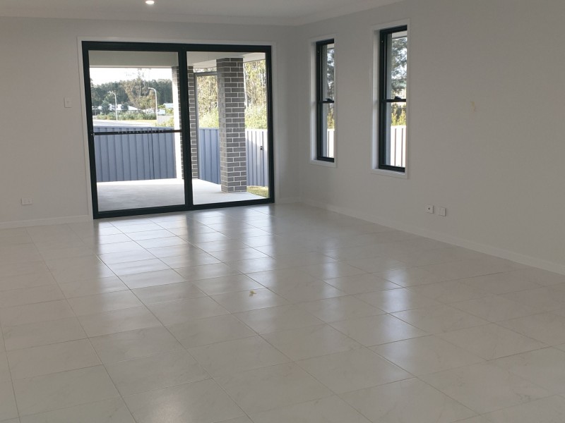 23 Edgewater Drive, Diamond Beach NSW 2430