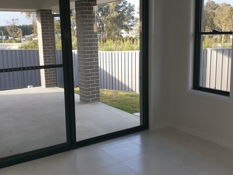 23 Edgewater Drive, Diamond Beach NSW 2430