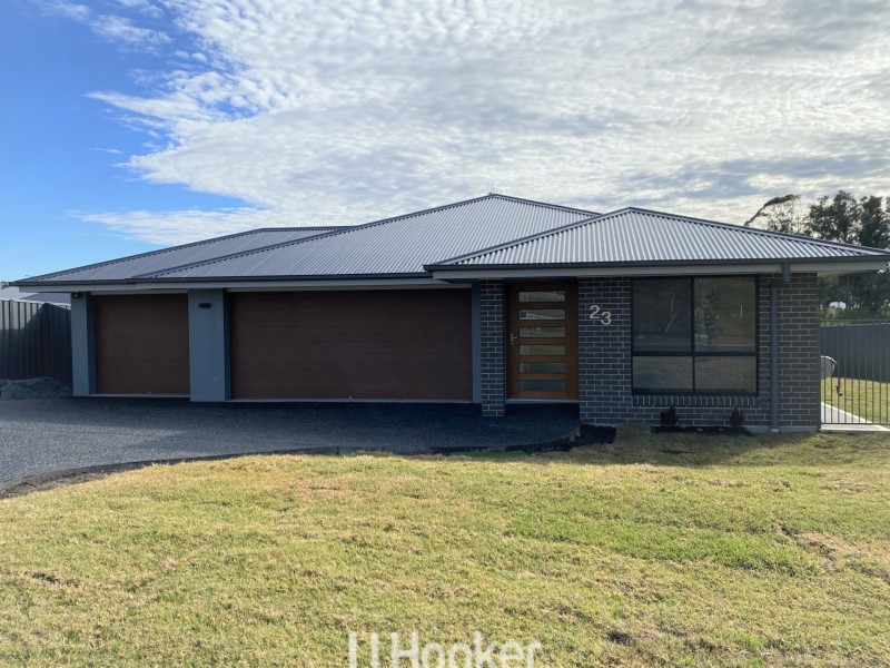 23 Edgewater Drive, Diamond Beach NSW 2430