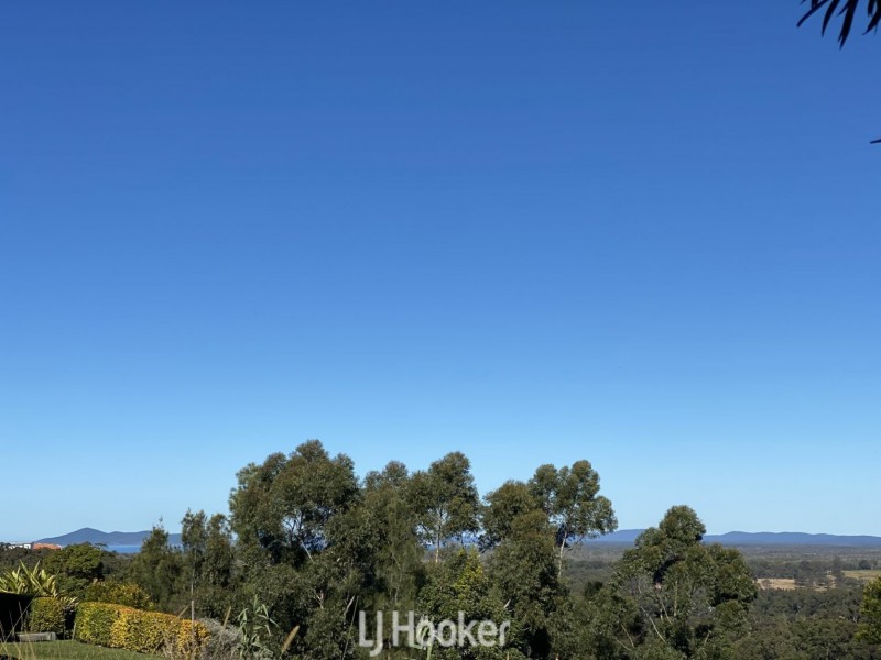 101 Coastal View Drive, Tallwoods Village NSW 2430