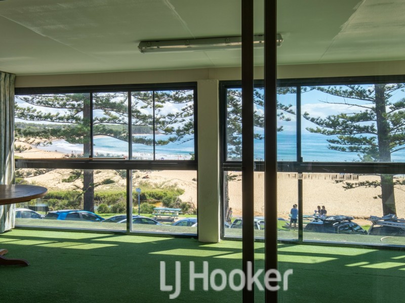 15 Main Street, Black Head NSW 2430