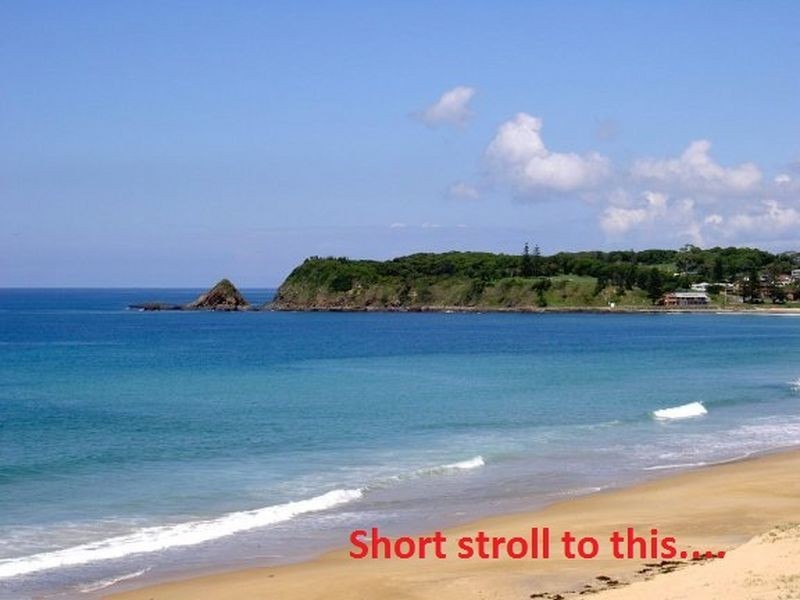 Hallidays Point NSW 2430