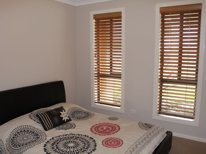 14 Greenview Drive, Hallidays Point NSW 2430