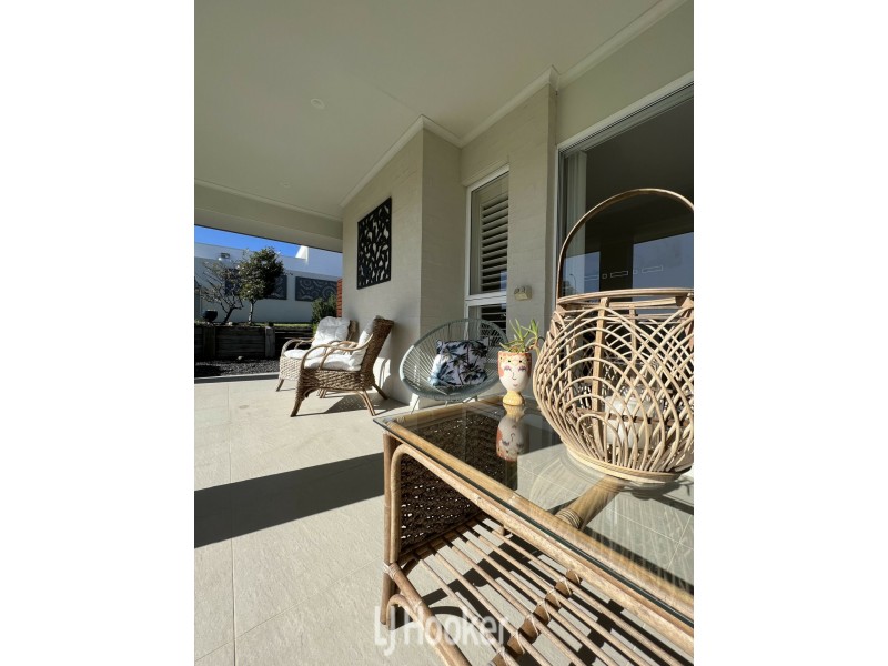 1 Lake View Way, Tallwoods Village NSW 2430