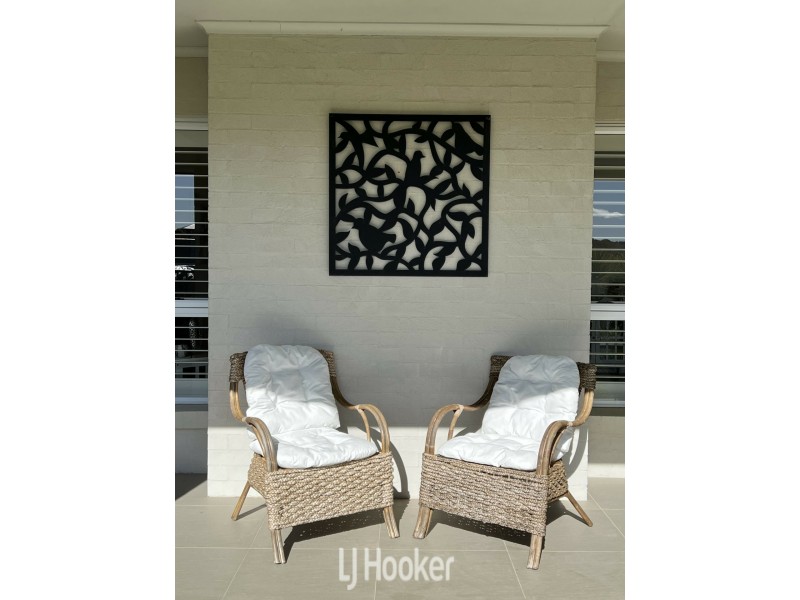 1 Lake View Way, Tallwoods Village NSW 2430