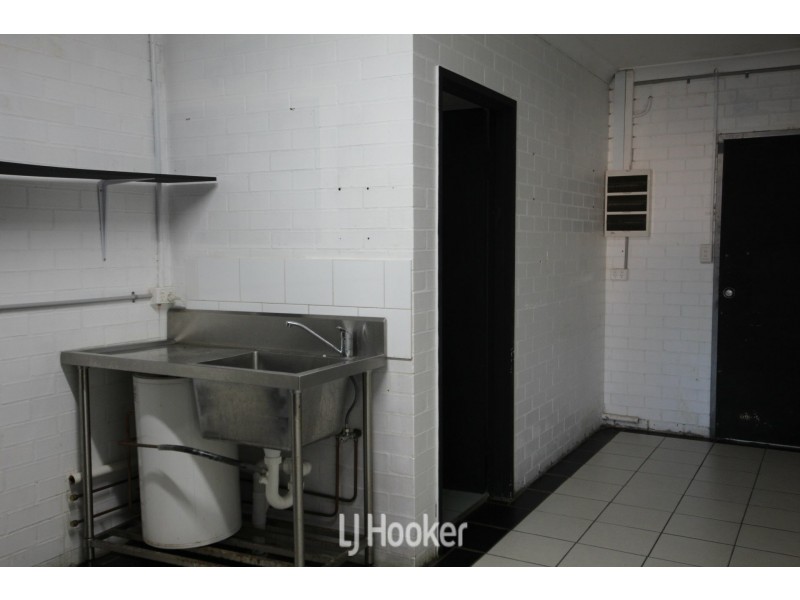 Shop 2/22 Diamond Drive, Diamond Beach NSW 2430