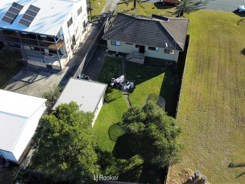 14 Emerald Drive, Diamond Beach NSW 2430