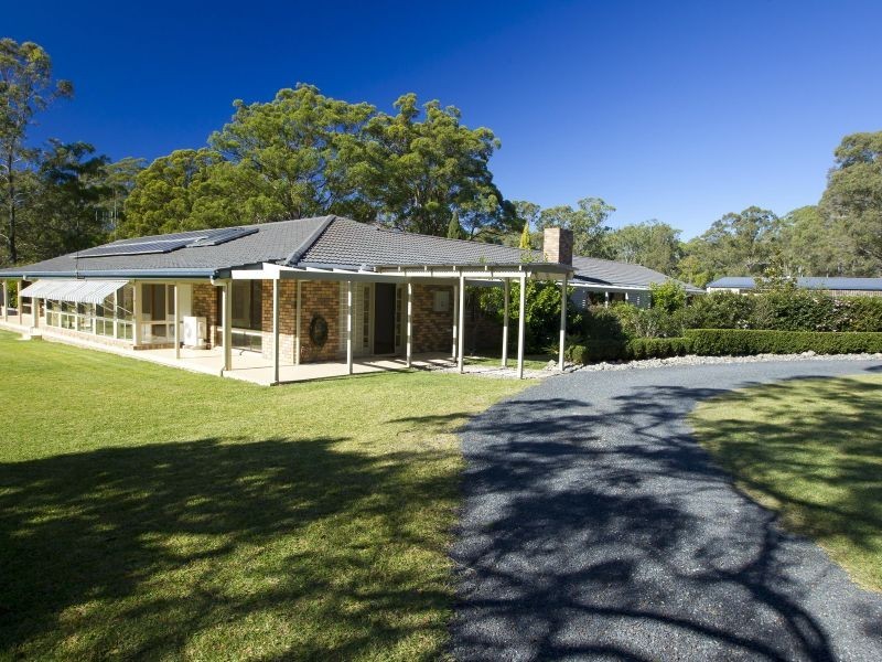 17 Woodlands Drive, Hallidays Point NSW 2430