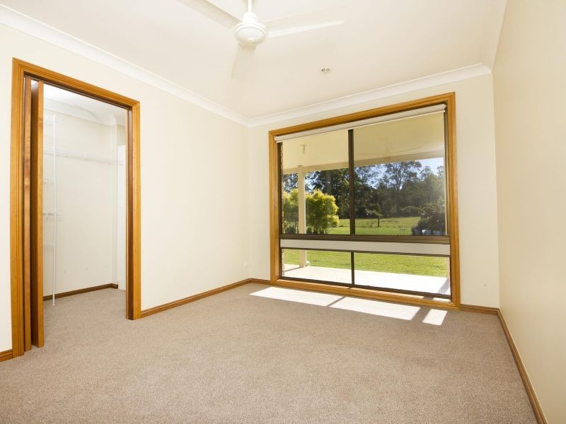 17 Woodlands Drive, Hallidays Point NSW 2430