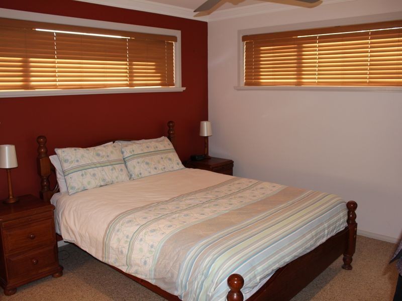 2/1 Lilly Pilly Place, Hallidays Point NSW 2430