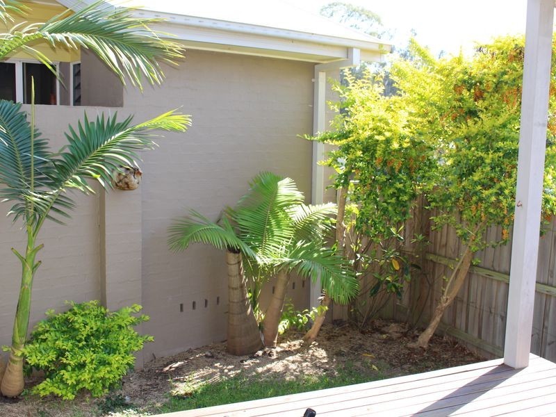 2/1 Lilly Pilly Place, Hallidays Point NSW 2430