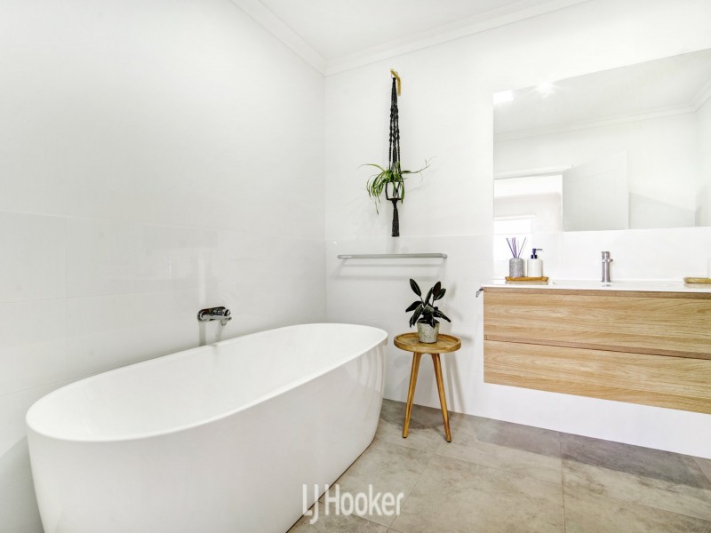 64 Red Head Road, Red Head NSW 2430