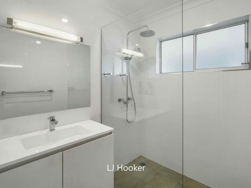 29 Surfview Ave, Black Head NSW 2430