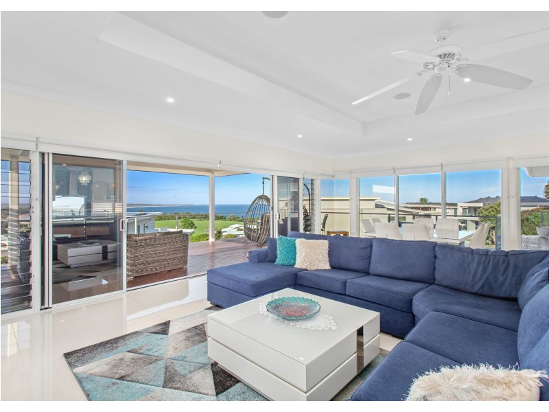 6 Myalup Court, Red Head NSW 2430