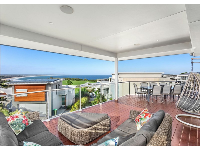 6 Myalup Court, Red Head NSW 2430