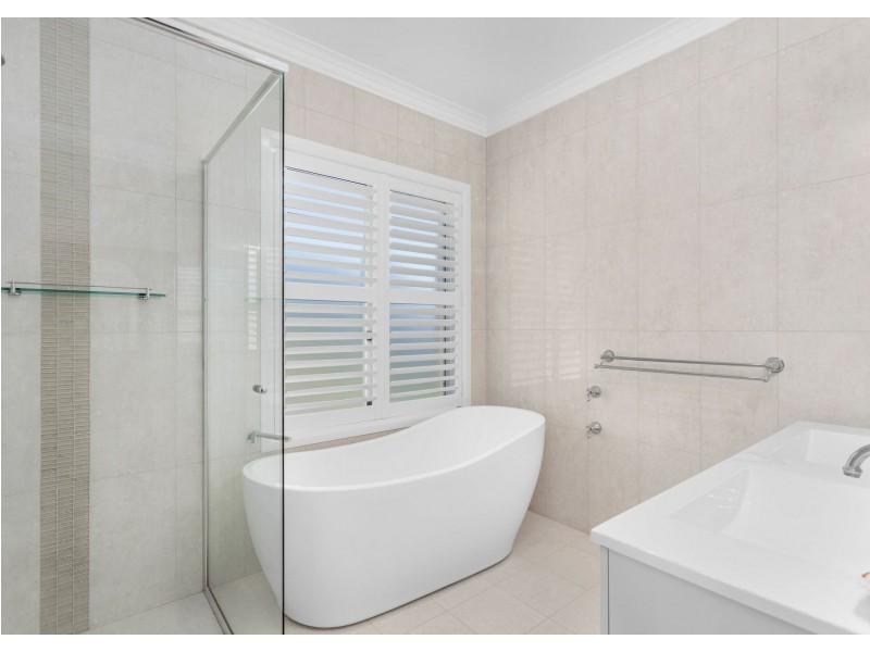 6 Myalup Court, Red Head NSW 2430