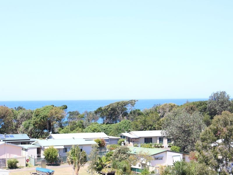 9/21A Red Head Road, Hallidays Point NSW 2430