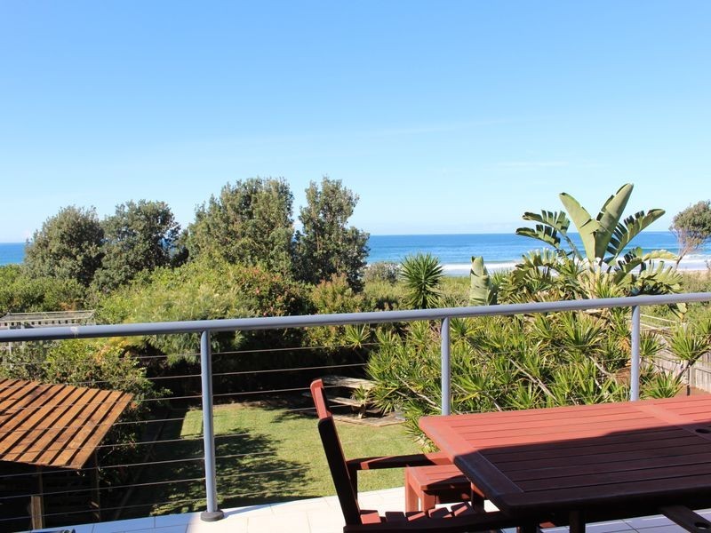2/13 Jubilee Parade, Diamond Beach NSW 2430