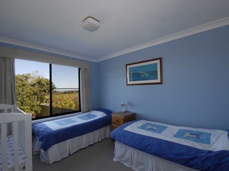 18 High Street, Hallidays Point NSW 2430