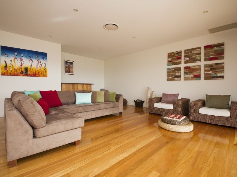 1/37 High Street, Black Head NSW 2430