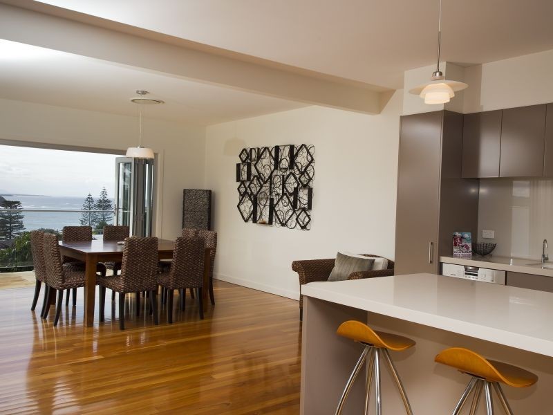 1/37 High Street, Black Head NSW 2430