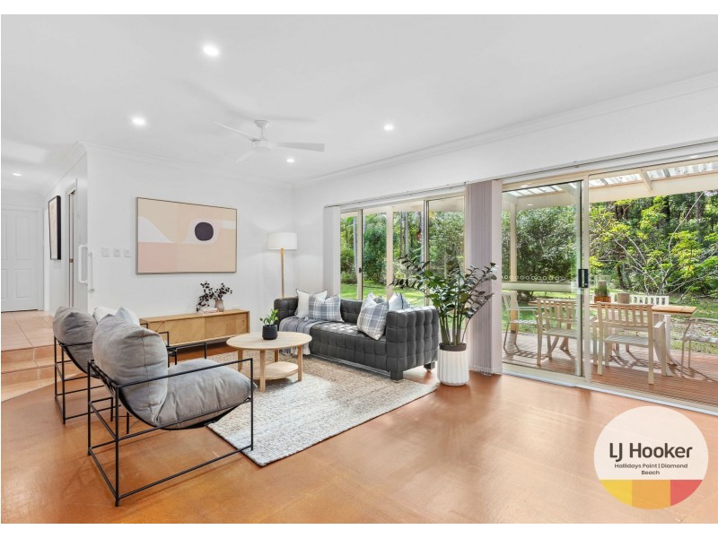 23 Figtree Drive, Diamond Beach NSW 2430