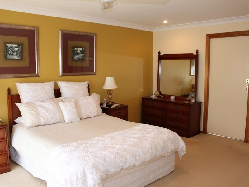 Hallidays Point NSW 2430