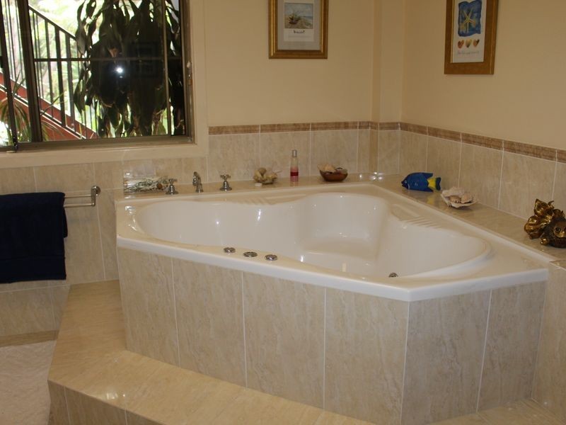 Hallidays Point NSW 2430