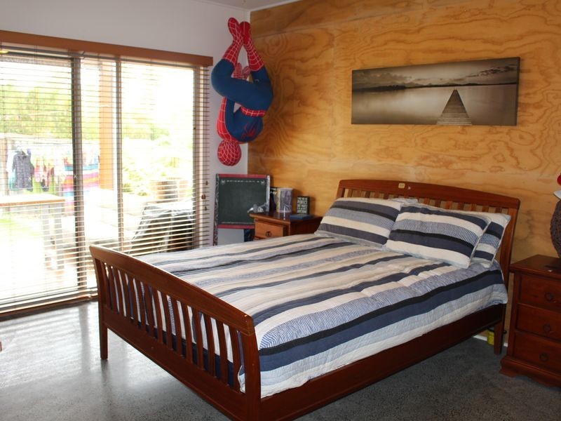 5 Cummins Way, Diamond Beach NSW 2430