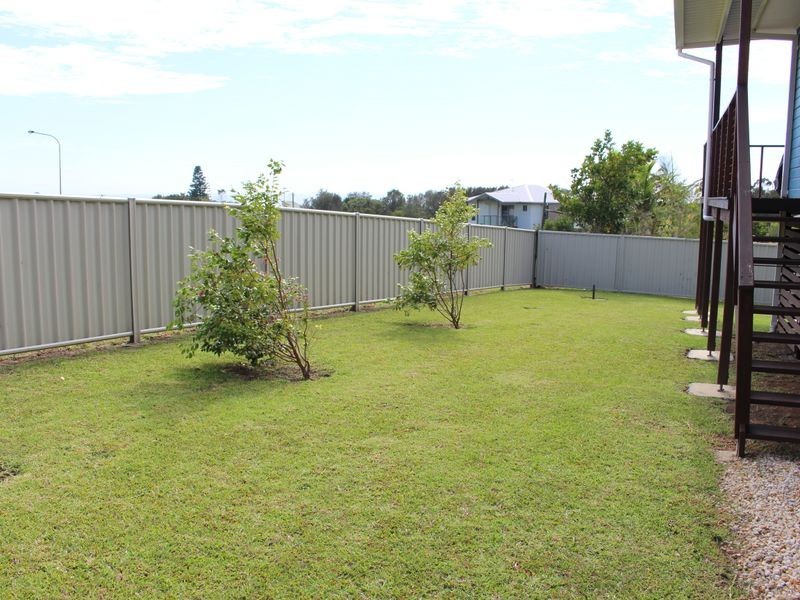 32 Emerald Drive, Diamond Beach NSW 2430
