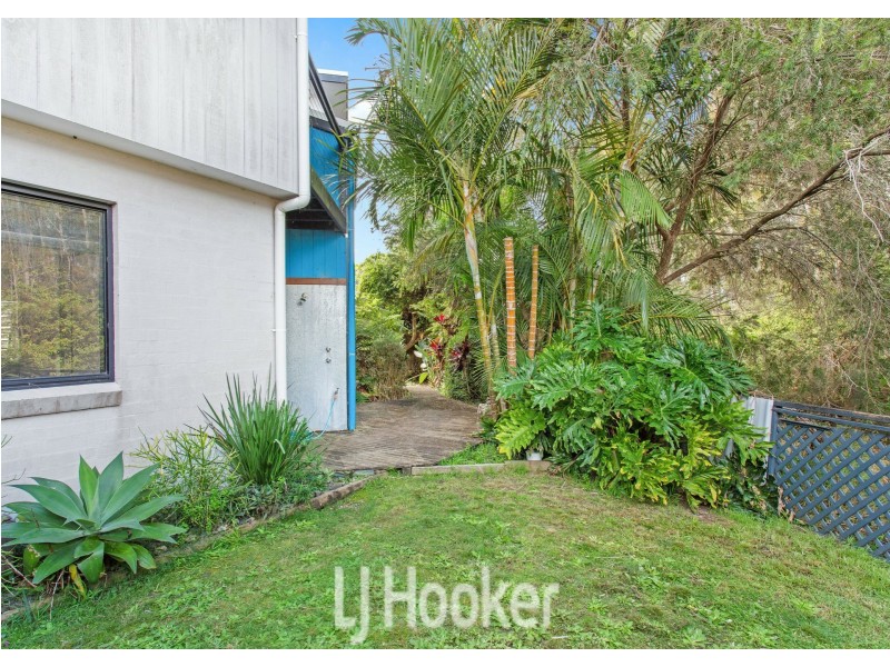 2/21 Hope St, Red Head NSW 2430