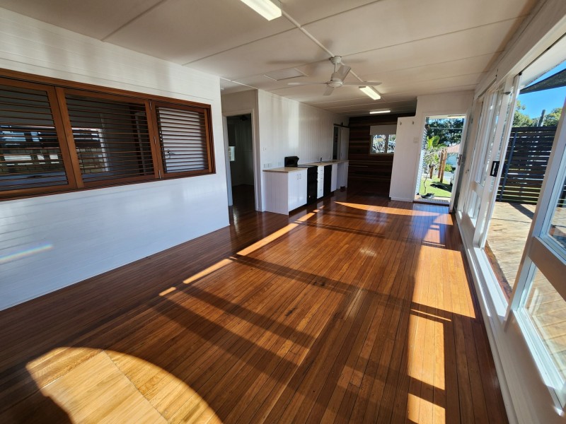 10 Albert Street, Black Head NSW 2430