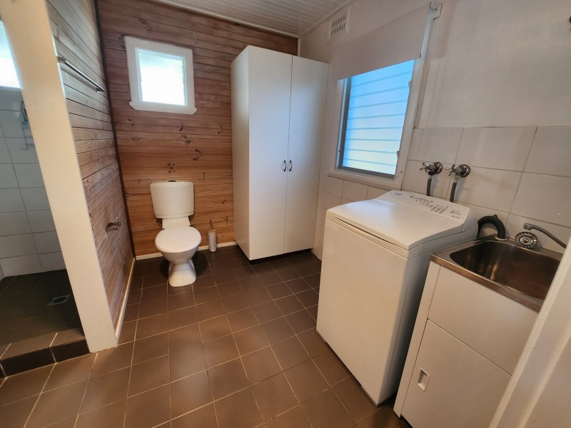 10 Albert Street, Black Head NSW 2430