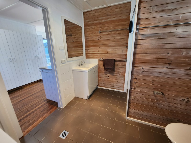 10 Albert Street, Black Head NSW 2430