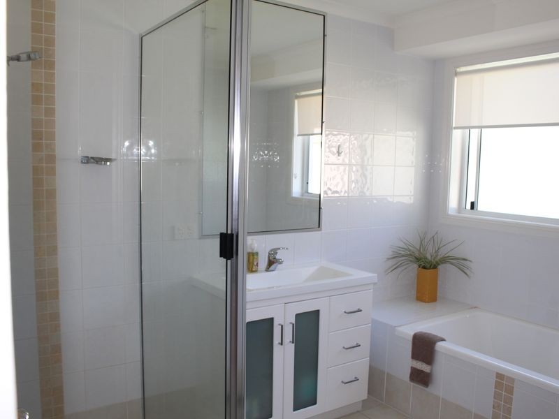 29 Woodlands Drive, Hallidays Point NSW 2430