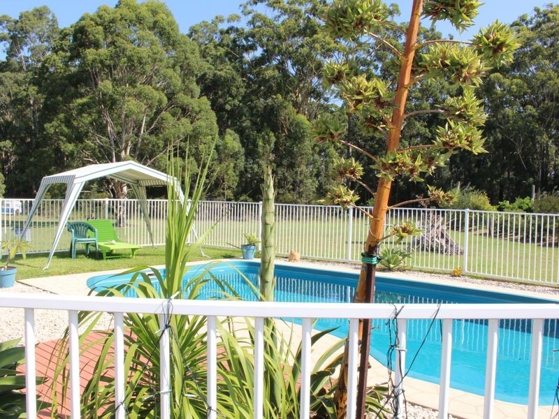 29 Woodlands Drive, Hallidays Point NSW 2430