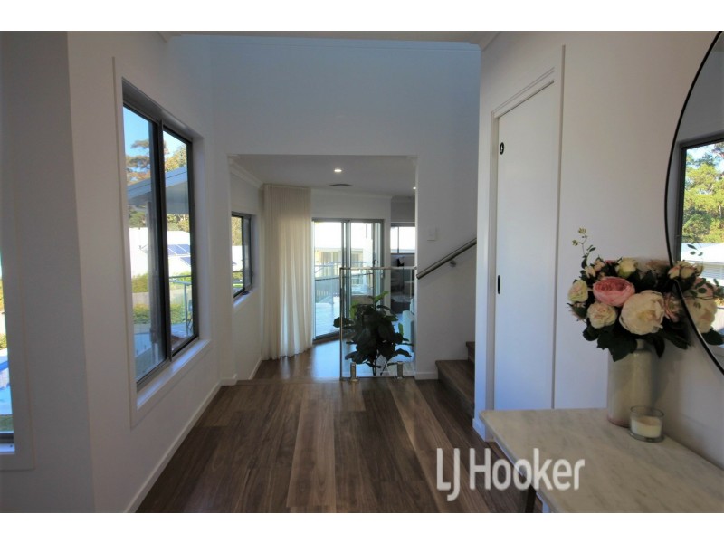 33 Cottesloe Circuit, Red Head NSW 2430